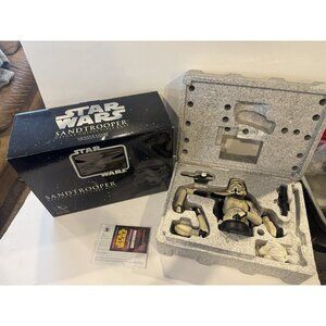 STAR WARS Gentle Giant Sandtrooper Deluxe Collectible Bust